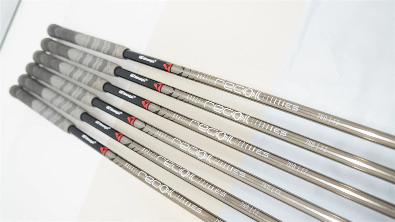 Ping G700 White Dot Iron Set 6-Pw, Uw Senior Recoil Es 760 Graphite 1062096 Fair - Image 2